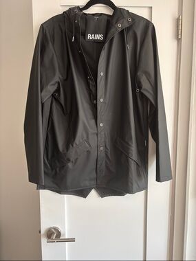Rains Women’s s Black Hooded Waterproof Raincoat